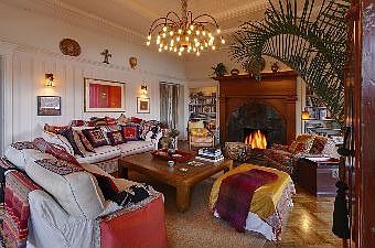 Living room :: 207 Beach Road