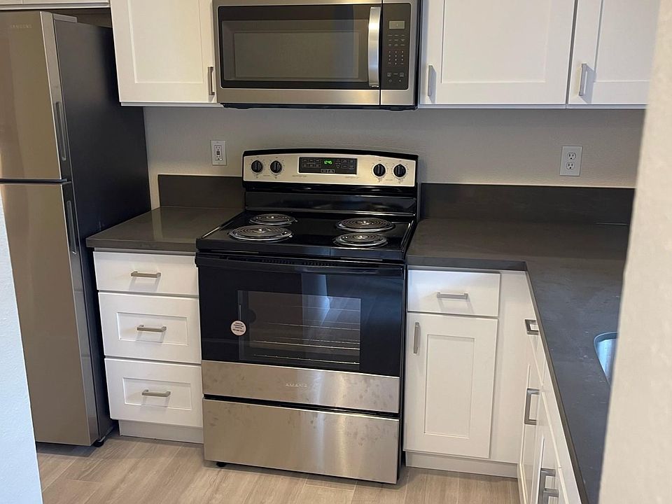1st image of 3107 NE 62nd Ave #35