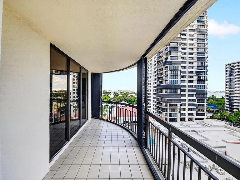4000 N Ocean Dr #703 — Photo 31