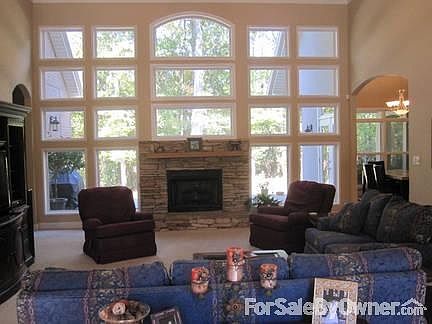 4th image of 1138 Alderly Ln