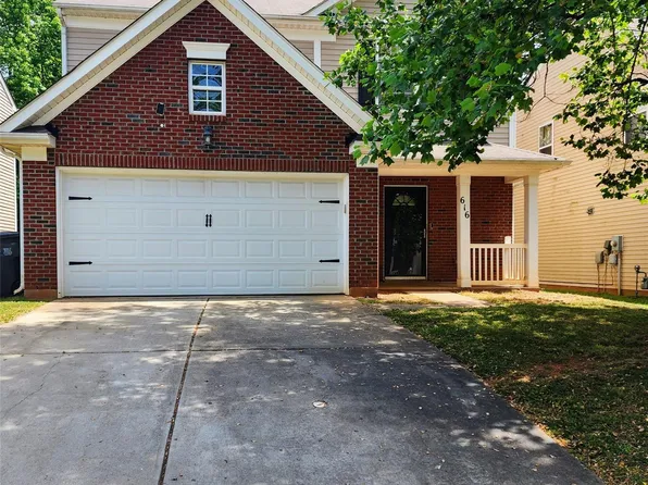 616 Mountain Quail Dr, Charlotte, NC 28216