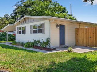 935 Sailfish Dr, Atlantic Beach, FL 32233