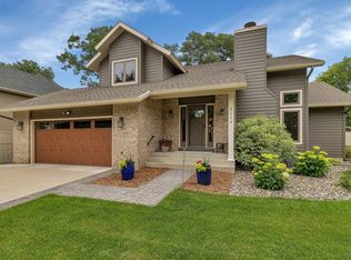 2114 Shannon Dr, Saint Cloud, MN 56301