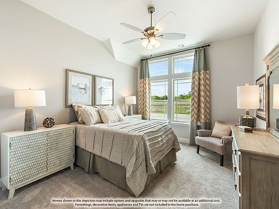 3rd image of 307 E Milas Ln