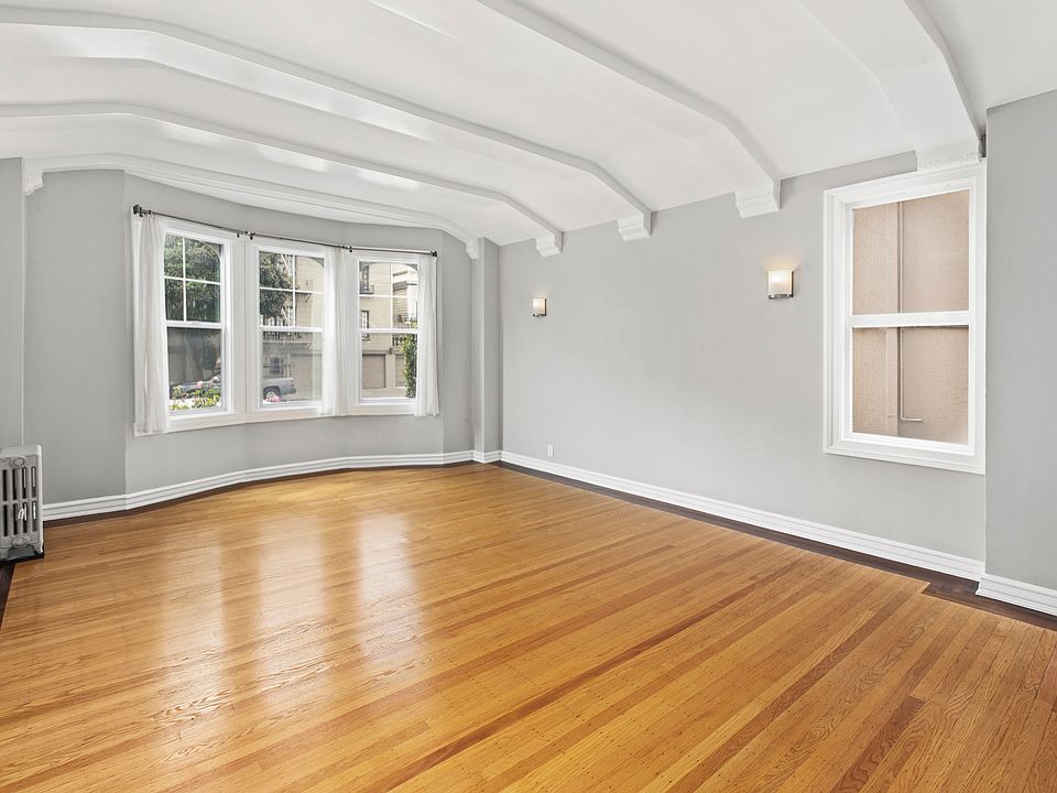 1st image of 1700 Broadway St #101
