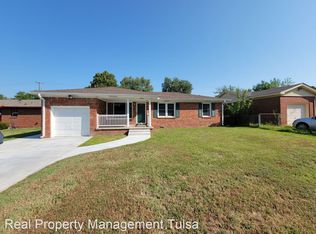 10955 E 4th St, Tulsa, OK 74128
