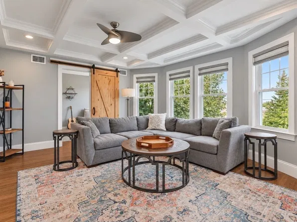 440 Central Ave #2, Milton, MA 02186