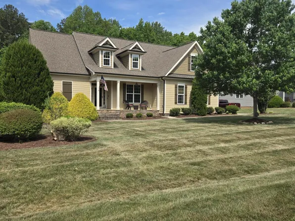 1709 Creekview Dr, Franklinton, NC 27525