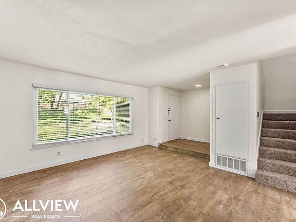 4th image of 21926 Lakeland Ave