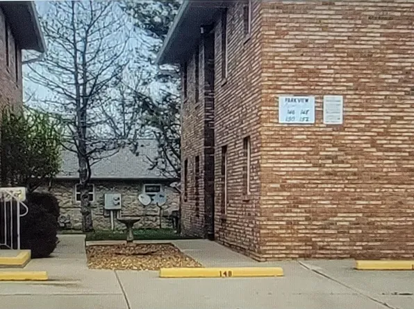 (undisclosed Address), Trenton, IL 62293