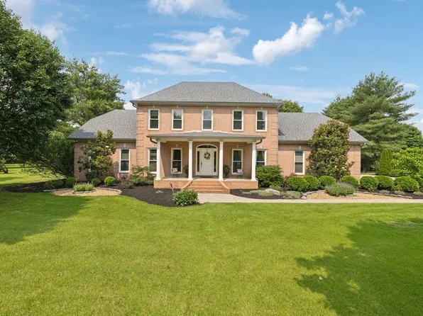 2305 Black Fox Ct, Murfreesboro, TN 37127