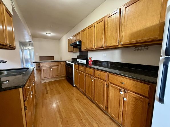 4111 W Lawrence Ave #3