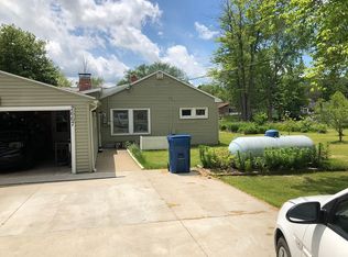 2667 Panama Dr, Delton, MI 49046