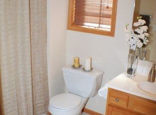 1512 Deerwood Bnd, Eagan, MN 55122