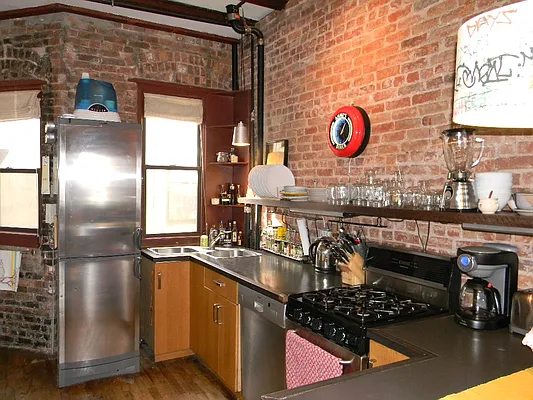 Sold by Orrichio Anderson | media 27