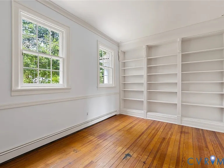 209 Ross Rd — Photo 22