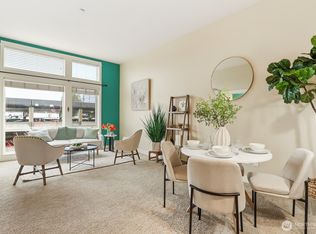 The 400, Bremerton, WA 98337