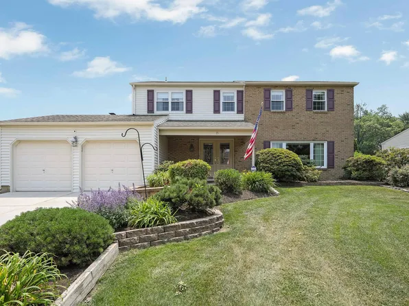 15 Crestview Dr, Cherry Hill, NJ 08003