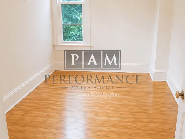 2555 N Humboldt Blvd #1 — Photo 10