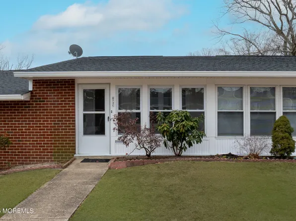 873C Balmoral Court, Lakewood, NJ 08701