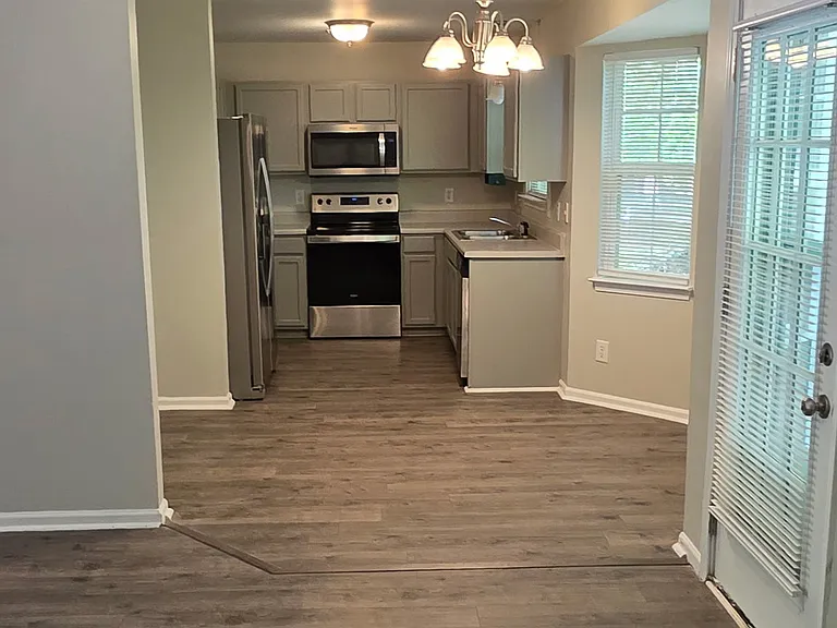 Kitchen area