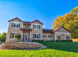 5433 Lacy Road, Fitchburg, WI 53711