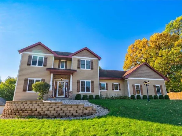 5433 Lacy Road, Fitchburg, WI 53711