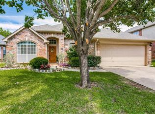 1616 Shadow Crest Dr, Corinth, TX 76210