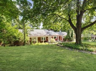 36 Chimney Ridge Dr, Morristown, NJ 07960