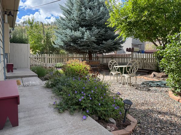 907 W Clay Ave APT 2