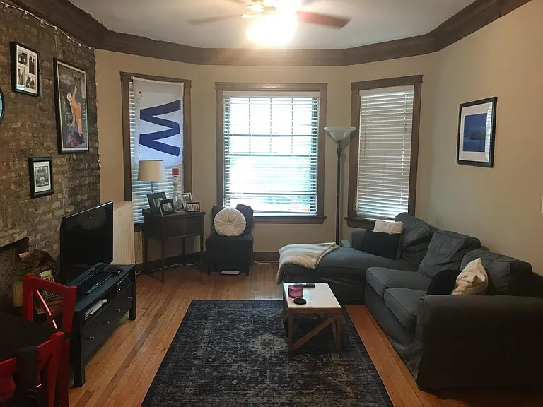 650 W Buckingham Pl #1S — Photo 2