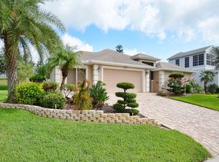 2967 Lake Huron Ln, Tavares, FL 32778