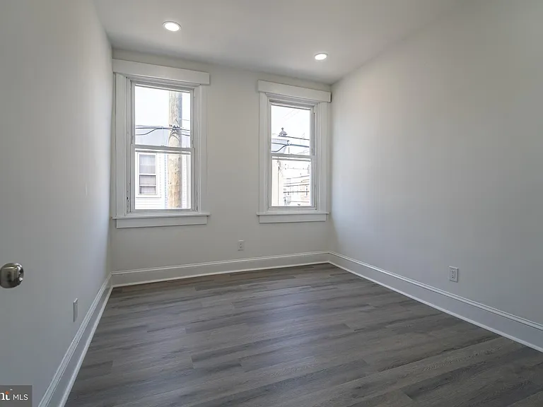 2410 Wharton St #2 — Photo 16