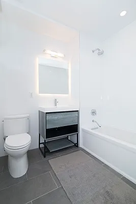 Rented by ALG NY Management, LLC. | media 10