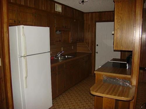 4th image of 907 S 26th St