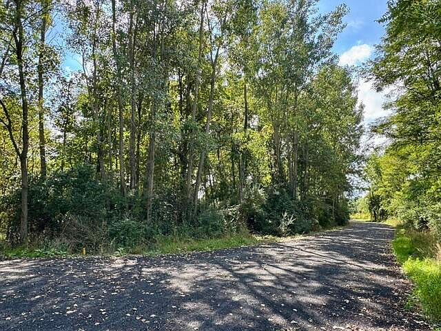 2nd image of Heather Ridge Rd