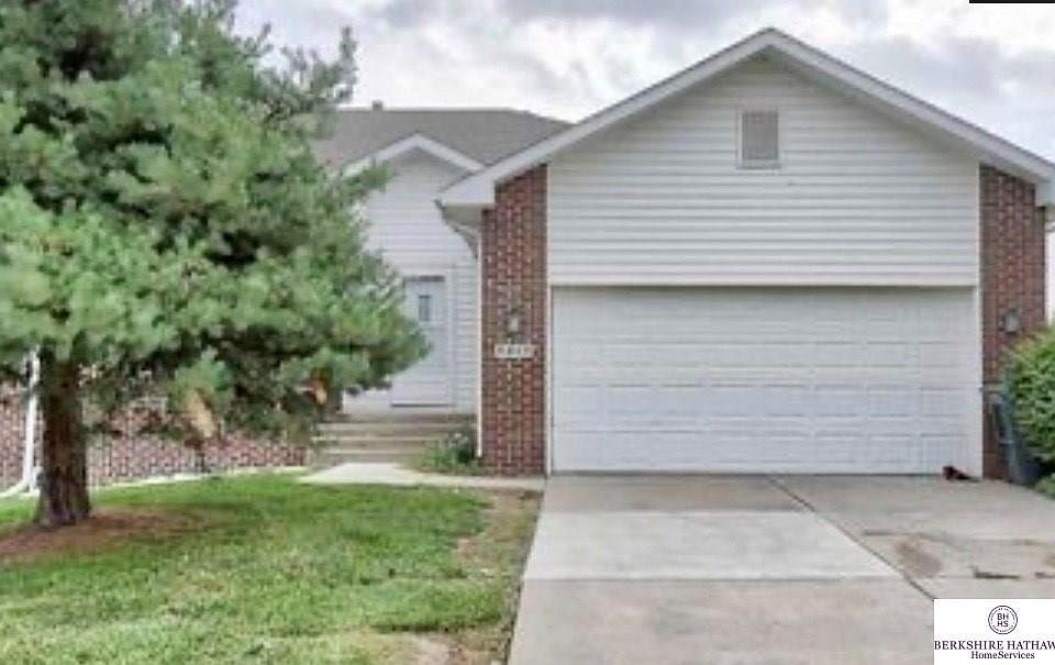 1st image of 5905 N 92nd Ave