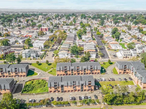 700 Schuyler Ave APT B26, Kearny, NJ 07032