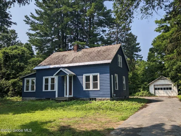 297 Fort Edward Road, South Glens Falls, NY 12803