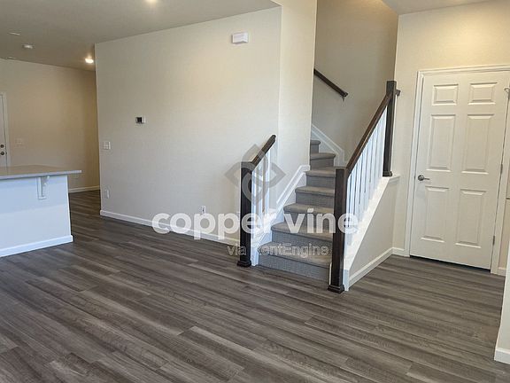 4th image of 161 Ambrose St