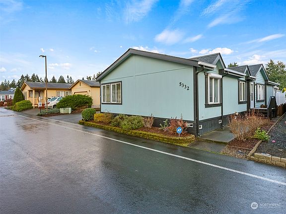 2nd image of 5332 Golden Eagle Lane SW