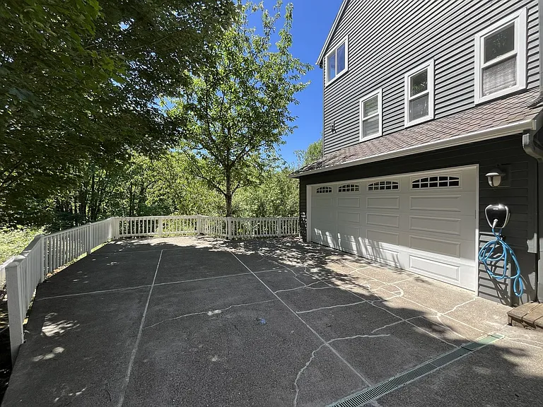 1922 NW New Hope Ct — Photo 73