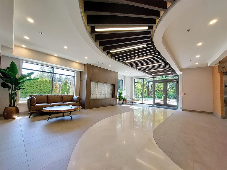 494 Goldstream Ave — Photo 18