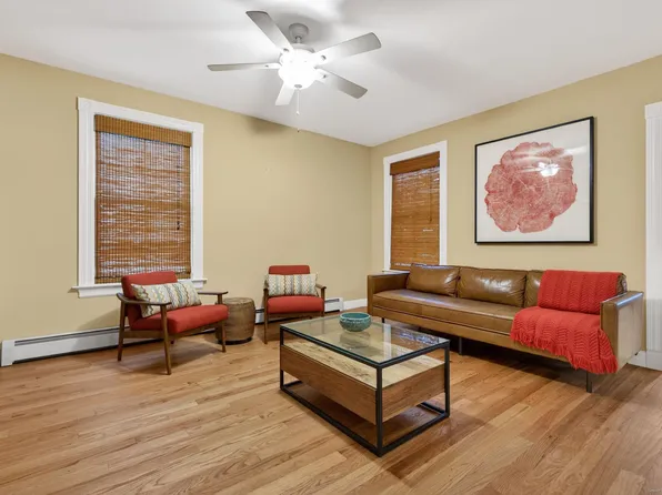 202 Laurel Street, Hartford, CT 06105