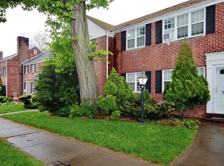 22 4th St, Stamford, CT 06905