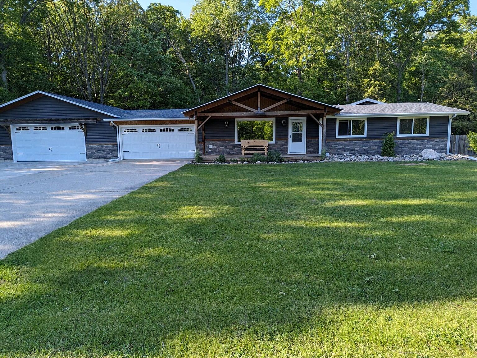 7652 W Stony Lake Rd, New Era, MI 49446 Zillow