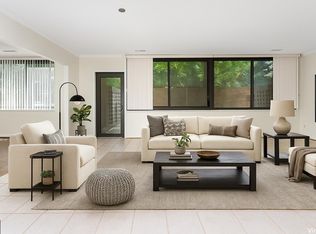 3713 George Mason Dr #T5W, Falls Church, VA 22041