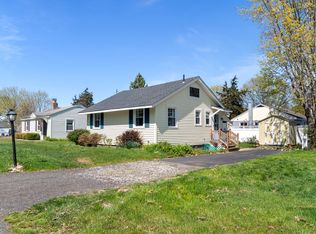 58D Kelsey Pl, Madison, CT 06443