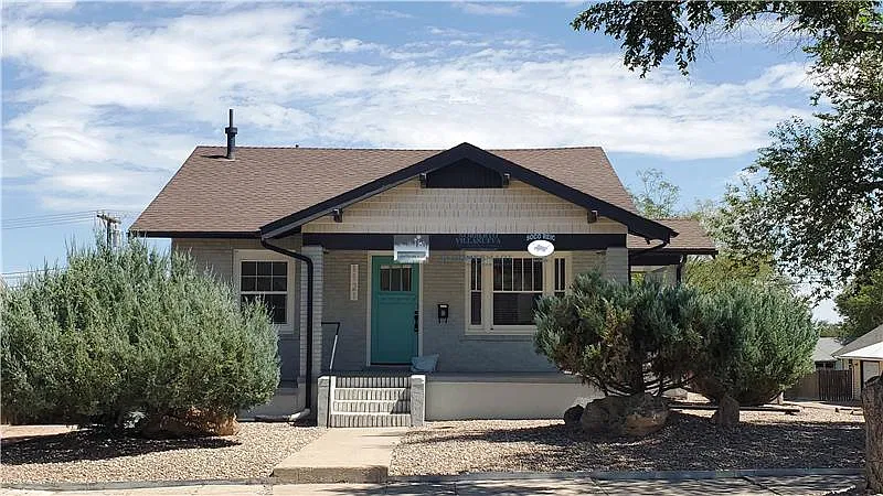 1121 Edison Ave
