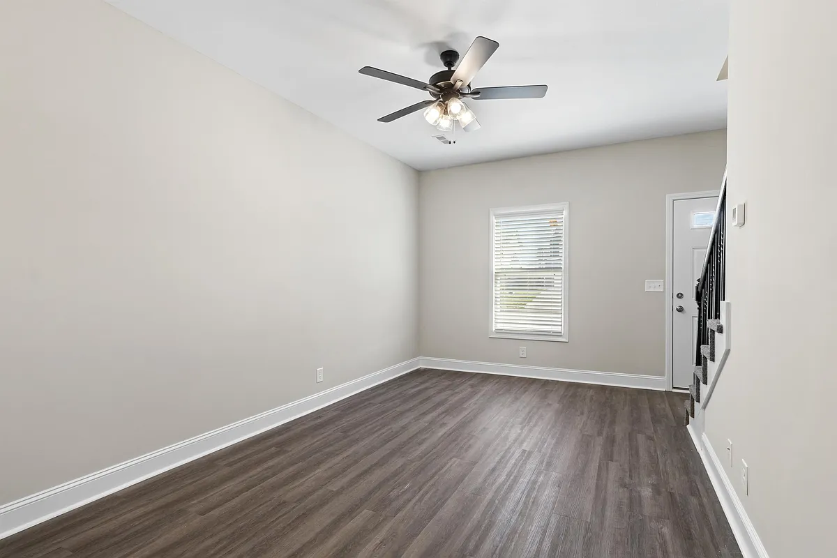Photo 2 of 17 - 203 Copeland Rd #6-A - Clarksville, TN Building Photo - 203 Copeland Rd #6-A